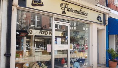 Pursenalities, Swanage