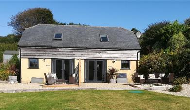 Lyme Barn - Greenwood Cottage & Pydelspring Cottage