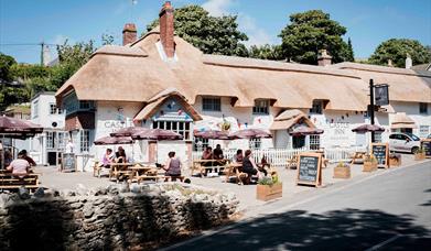 The Castle Inn Thatched Pub and B&B in West Lulworth
